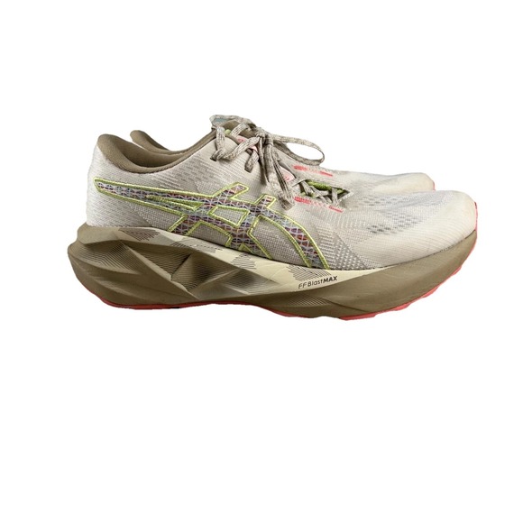 Asics Shoes Novablast 5 TR Womens Sz 9.5 Nature Bathing Guava Running Walking - Picture 2 of 10
